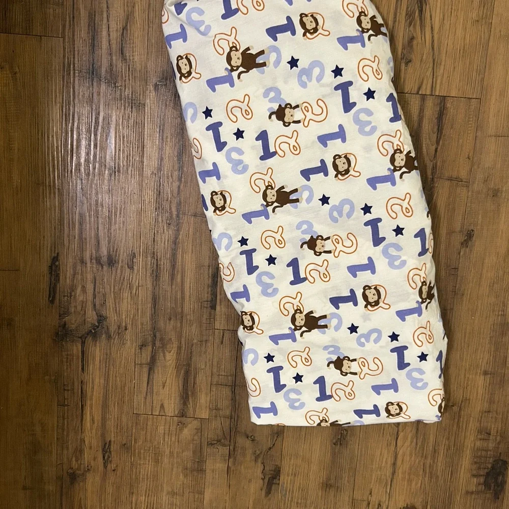 Playful Blue and Orange Mattress Cover with Dog Motifs